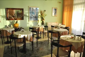Kalypso Hotel - Image 5