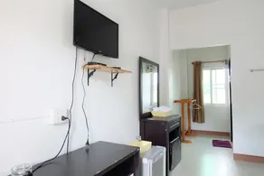 Poon Poon Resort - Image 2