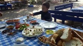 Zeushan Hotel - Image 2