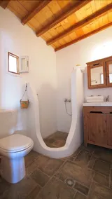 Lithea Villas and Studios by the Sea - Image 5
