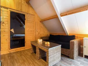 Luxury Farmhouse near Forest in Dinkelland - Image 2