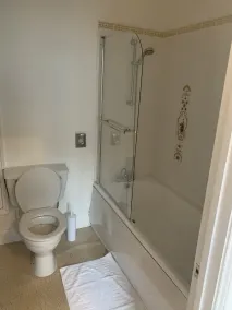 Hotel 17 - Image 5
