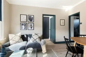 The Battersea Retreat - Modern & Bright 1BDR Apartment with Balcony - Image 5