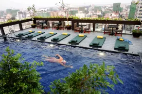 V Hotel Phnom Penh - Image 2
