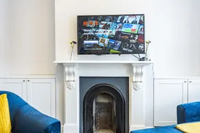 My Serviced Space - Queenstown Road - Image 5