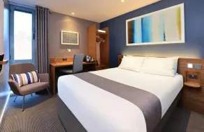 Travelodge London Farringdon - Image 3