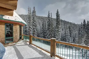 Paradise Meadow Lodge - Image 3