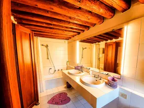 Villa Foscolo  Luxury Rooms & Apartments - Image 5
