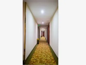 Greentree Inn Huaian River Xiagu Town Express Hotel - Image 5