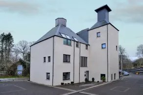 Fabulous Home in a Historic Building in Cults, Aberdeenshire - Image 4