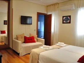 Gran Via Sol Apartamentos - Image 3