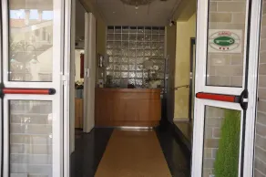 Hotel Larenzia - Image 2