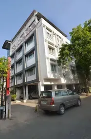 Townhouse Oriental INN - Image 4