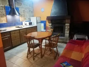 Studio in Menaza, With Furnished Terrace and Wifi - Image 4
