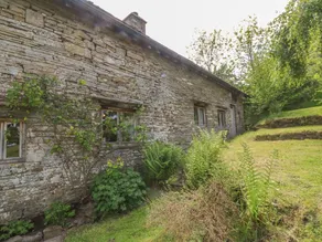 Llangain Farmhouse - Image 5