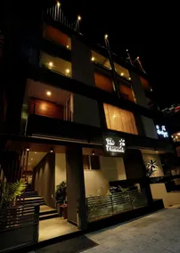 The Pommels Business Hotel - Image 4