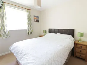 56 Waterside Park Lowestoft - Image 2