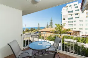 Burleigh Point Apartments - Image 5