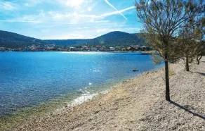Amazing Home in Vinisce With Wifi and 2 Bedrooms - Image 5