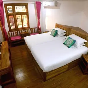 Tianquan Inn (Furong Town Xuanyage) - Image 4