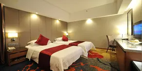 Ramada Xiamen - Image 2