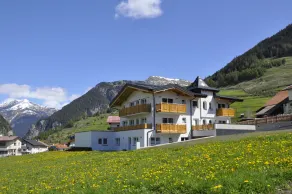 Palazi Apartments & Spa - Bike, Ski & Wellness in Nauders - Image 4