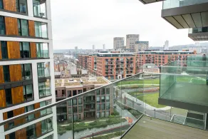 LT Riverview Apartments - Greenwich - Image 2