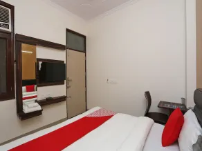 OYO 19665 Grt Residency - Image 2