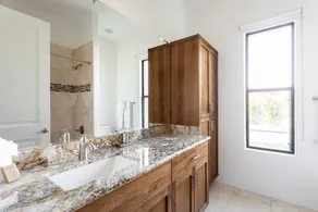 New Listing! Lavish : Resort-style Backyard 5 Bedroom Home - Image 5