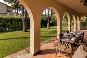 Forte dei Marmi renewed 6 bedroom villa - Image 2