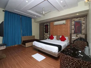Hotel Heaven - Image 3
