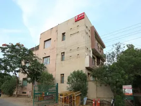 OYO Flagship 387 Moulsari Avenue - Image 3