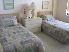 Anna Marie Island Apartments - Image 4