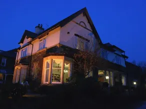 Hilton House - Image 4