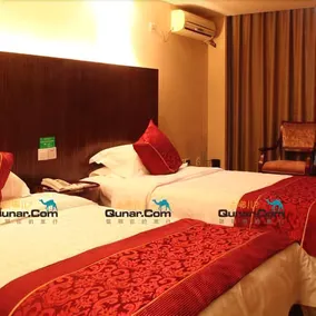 Yuan Yuan Hotel - Image 5