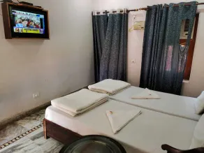 Shivratri Guest House Hotels - Image 4