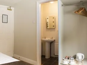 Tierney's Guesthouse - Image 2