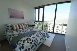 Melbourne Apt 2BD 2Bath WIFI & PARKING SOUTH YARRA - Image 2