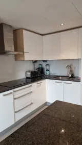 Beautiful and Modern Apartment in North London - Image 3
