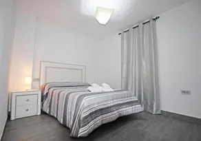 Apartamento Completo Lonja Centro - Image 4