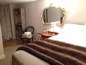 Low Farm Cottages - Image 3