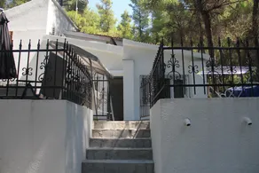 Sani Beach Apartment - Image 5