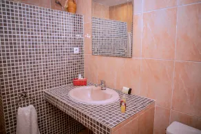 Leet Dorian HOTEL - Image 5
