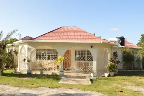 Sea Grove Villa - Image 5