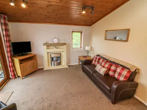 Brook Edge Lodge - Image 3