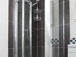 Private Studio in Harrow Flat 3 - Image 3