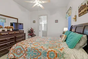 4604 NW 33rd Ter - Image 5