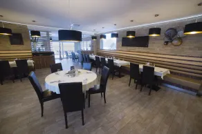 HOTEL Star Lipno - Image 2