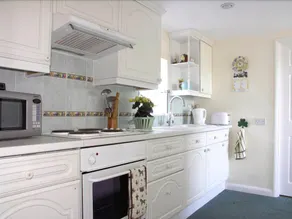 La Petite Maison - Image 4