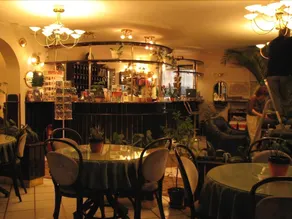 Hotel Lucky - Image 3